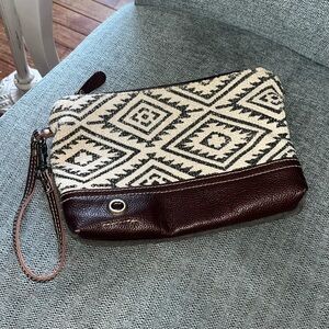 Myra Wristlet